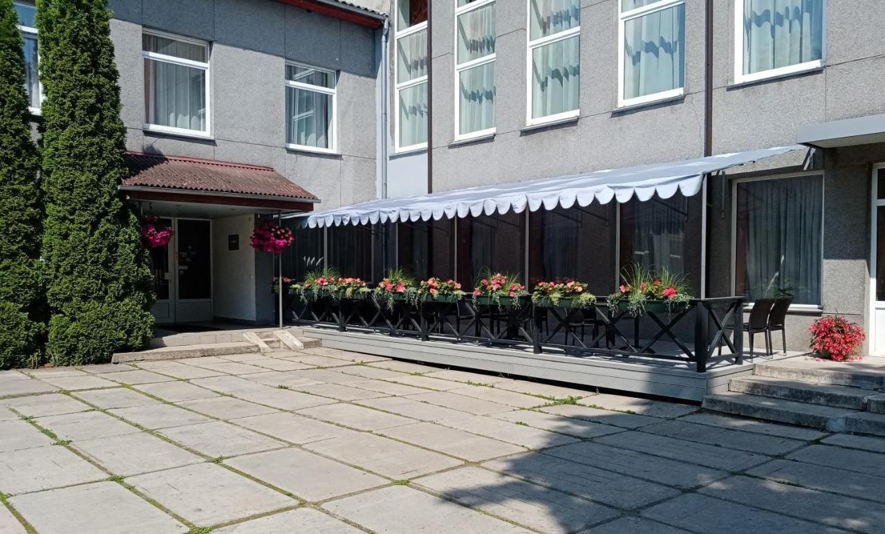 Gamma Hotel Līvāni Extérieur photo