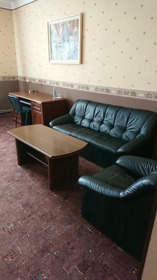 Gamma Hotel Līvāni Extérieur photo